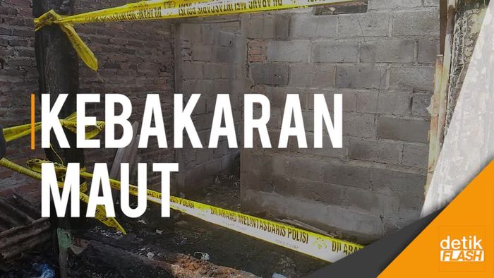 Video Proses Evakuasi Korban Kebakaran Satu Keluarga