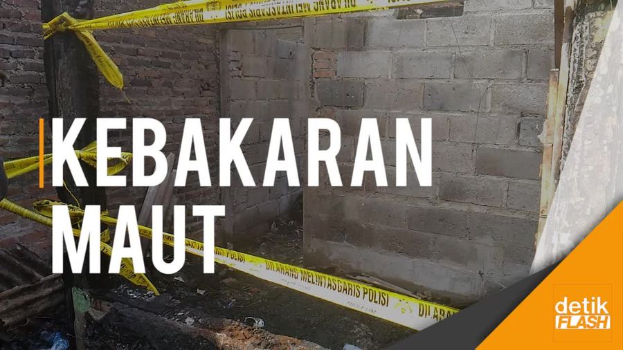 Video Proses Evakuasi Korban Kebakaran Satu Keluarga