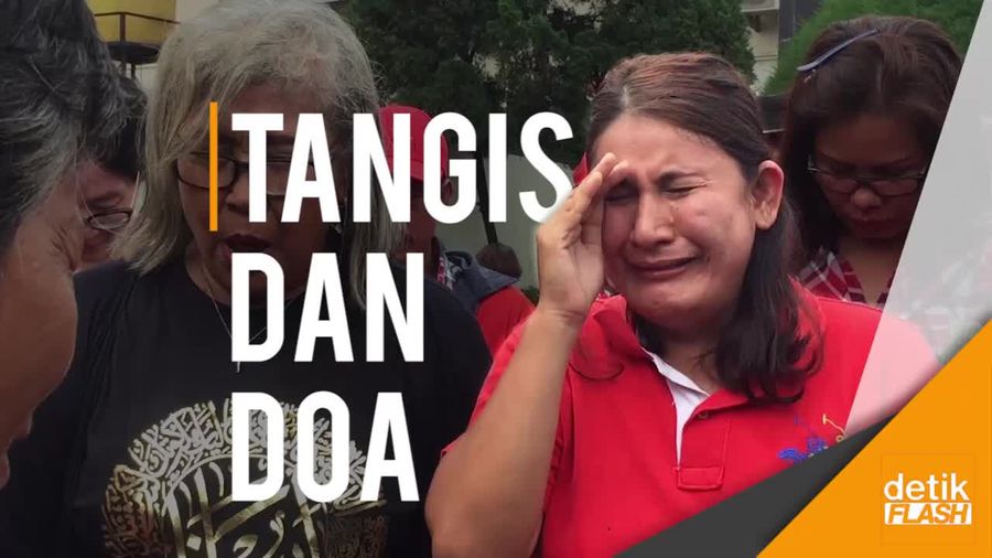 Doa, Tangis, dan Indonesia Raya di Mako Brimob