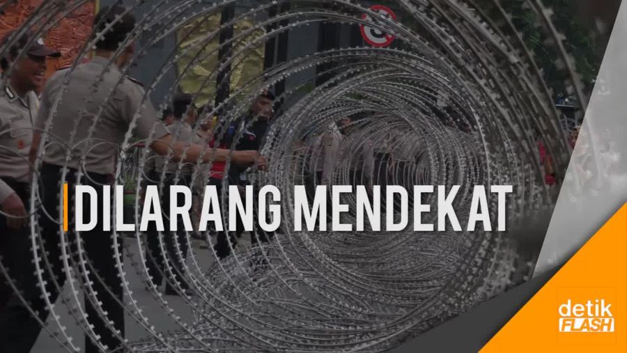 Mako Brimob Dikawat Berduri, Warga Malah Selfie