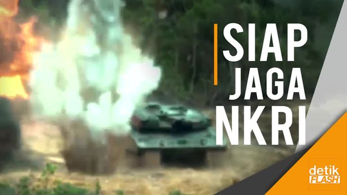 Ribuan Prajurit TNI Unjuk Kebolehan Tempur di Depan Jokowi