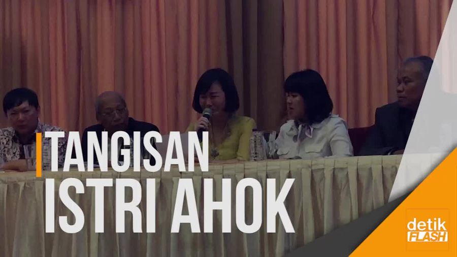 Tangisan Veronica saat Bacakan Surat dari Ahok