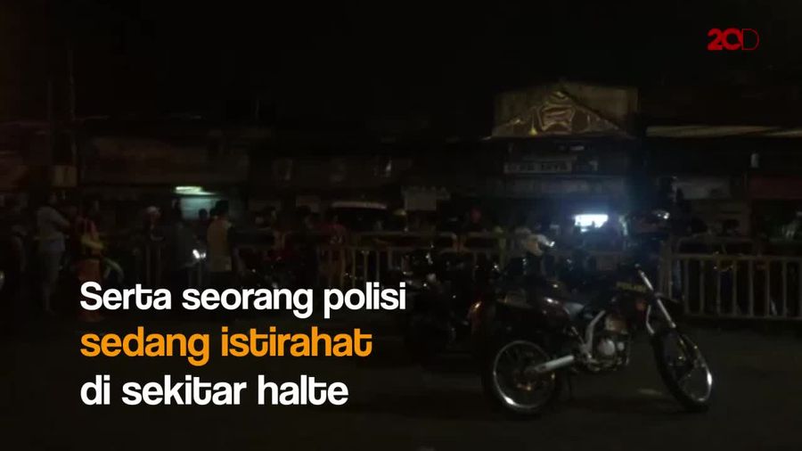 Terdengar Dua Ledakan Bom di Terminal Kampung Melayu