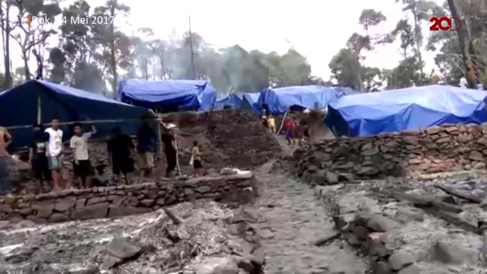 Melihat Kondisi Terkini Usai Kebakaran Satu Kampung Baduy  