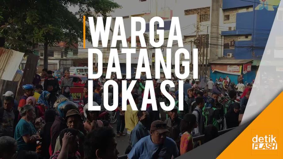 Ada Organ Tubuh! Lokasi Bom Kampung Melayu Jadi Tontonan Warga