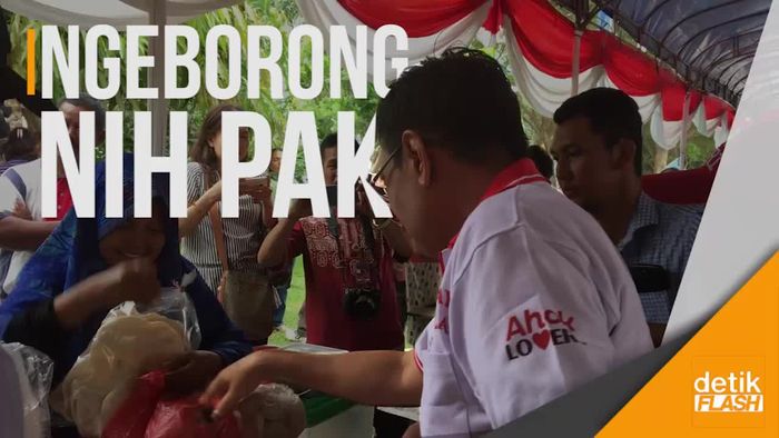 Ketika Djarot dan Istri Borong Makanan di Bazar