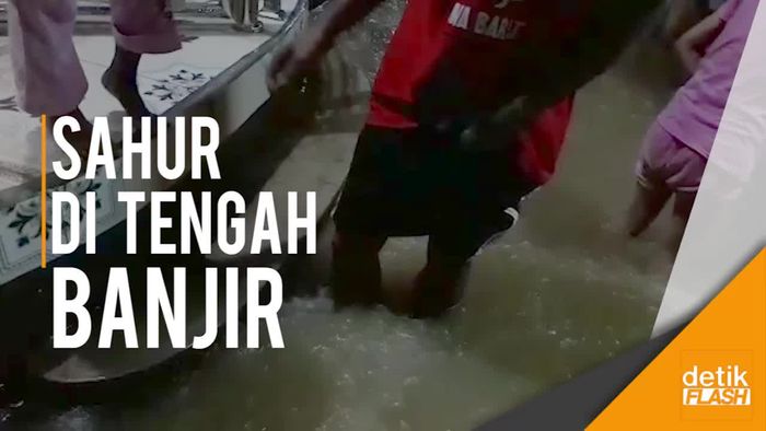 Banjir di Kabupaten Bandung Muncul Tengah Malam