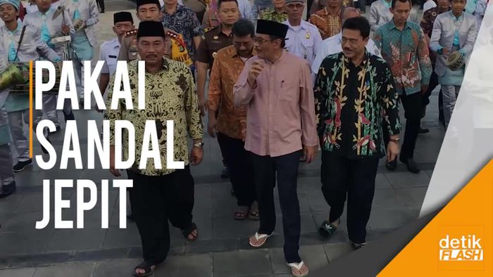 Gaya Sederhana Djarot Hadiri Silaturahmi di Masjid Raya Jakarta