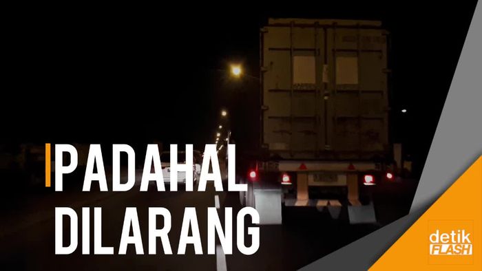 H-3 Lebaran, Banyak Truk Berseliweran di Surabaya-Mojokerto