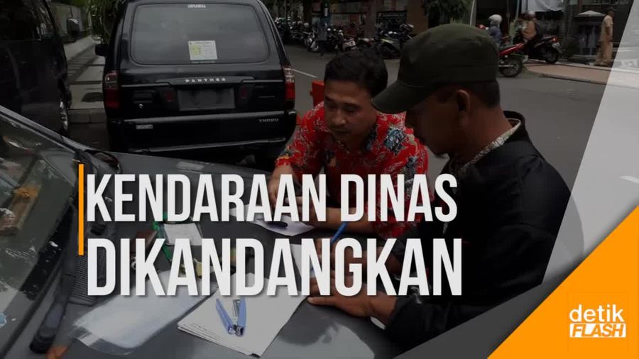 Pemkot Surabaya Kandangkan Mobil Dinasnya Selama Libur Lebaran