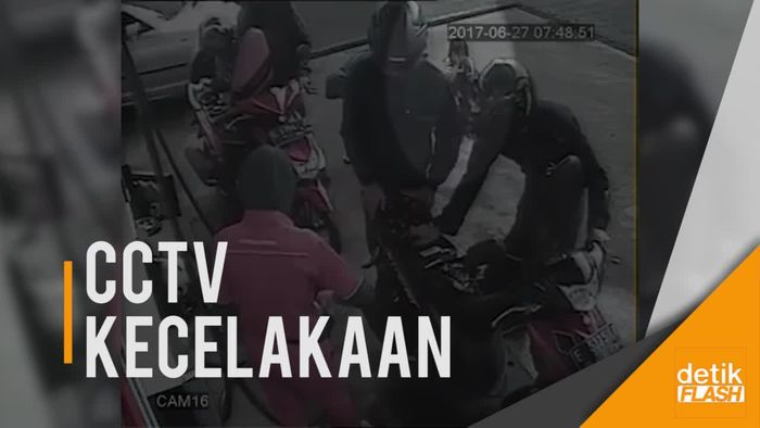 BMW Tabrak Anak di SPBU