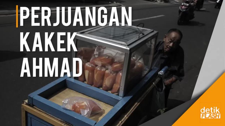 60 Tahun Lebih Berjualan Buah-buahan di Jakarta