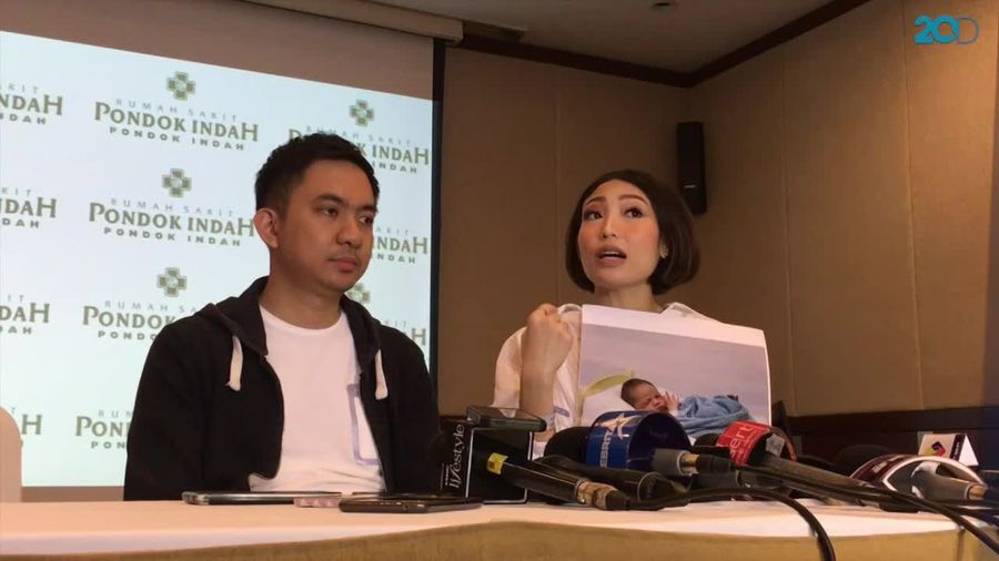 Ayu Dewi Sempat Nyerah Saat Melahirkan Normal