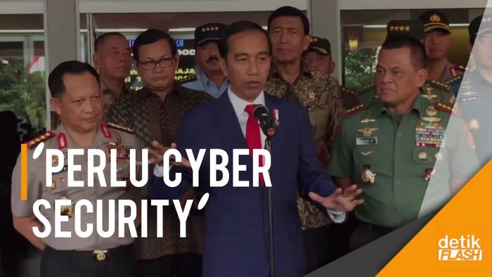 Jokowi: Lanskap Pertahanan Negara Berubah, Perlu Cyber Security