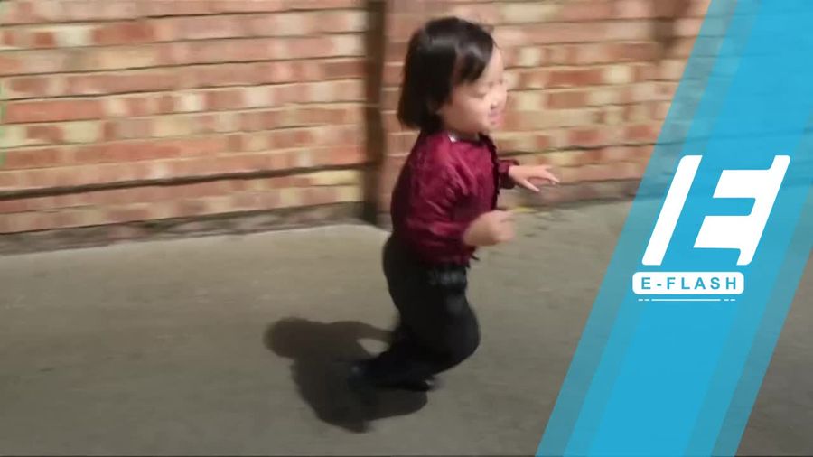 Baju Anak Ini Bisa Mengembang dan Mengecil