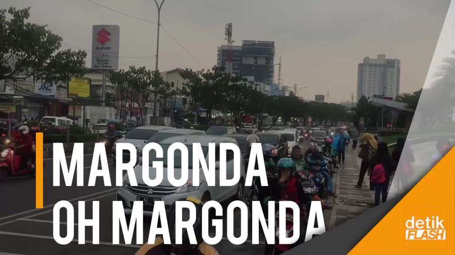 Wajah Margonda di Kala Magrib