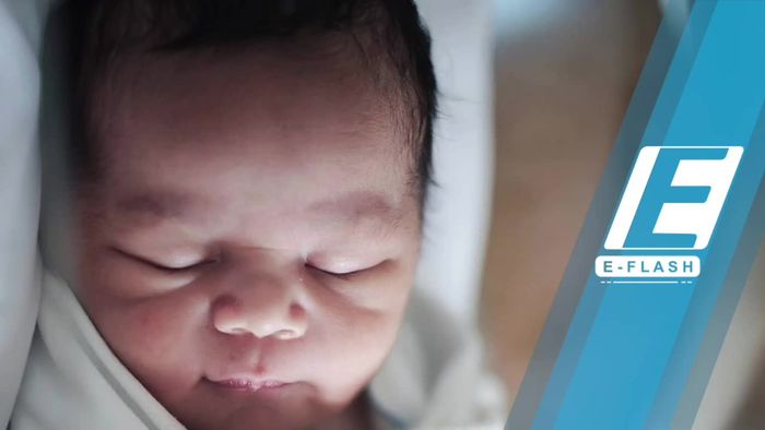 Bahagianya Dude Harlino Dikaruniai Anak Kedua