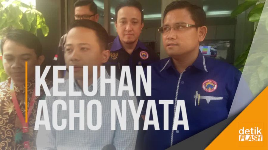 Warga Green Pramuka Dukung Acho, Datangi Kejari Jakpus