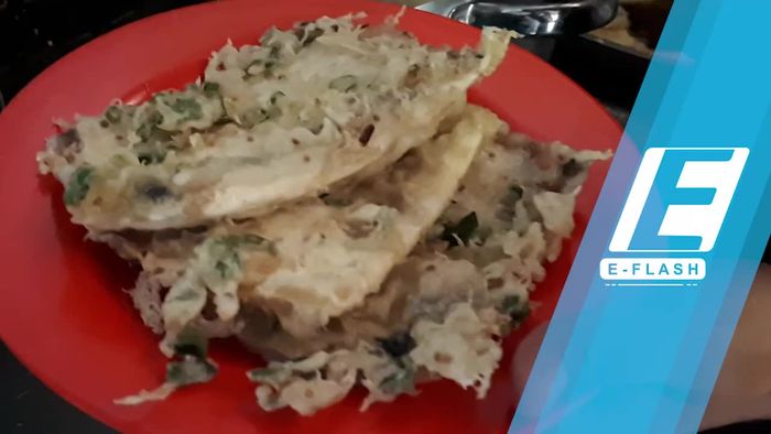 Melihat Pembuatan Mendoan Khas Banyumas yang Empuk Gurih