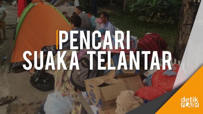 Melihat Para Pencari Suaka Afganistan Ngemper di Trotoar Kalideres