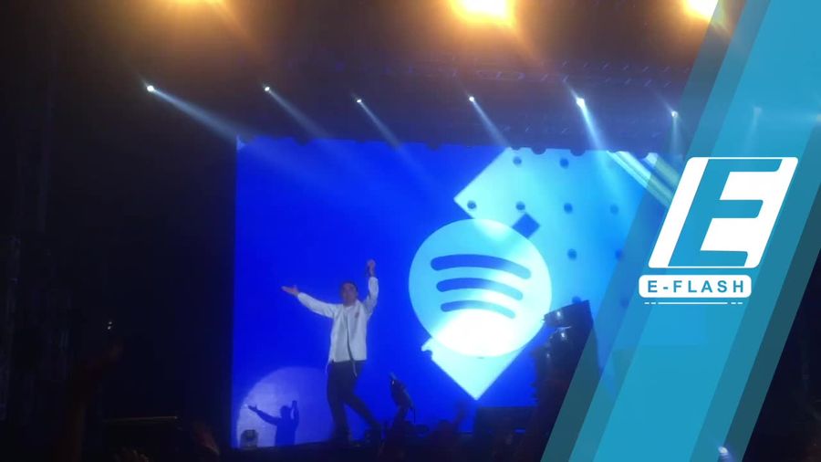 Kejutan Spesial Dipha Barus Tutup Spotify on Stage