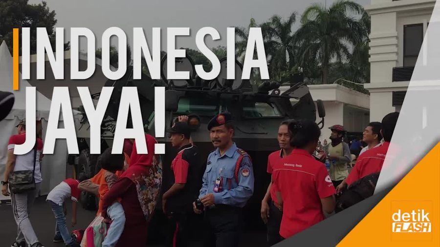 Serunya Menjajal Alutsista di Pameran Kemhan