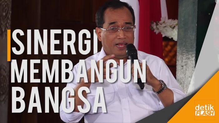 Menhub Budi Karya Sosialisasikan Semangat Nawacita dari Gunung Kidul