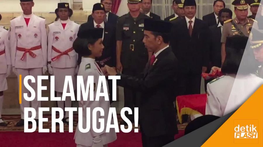 Presiden Jokowi Kukuhkan Anggota Paskibraka di Istana Negara