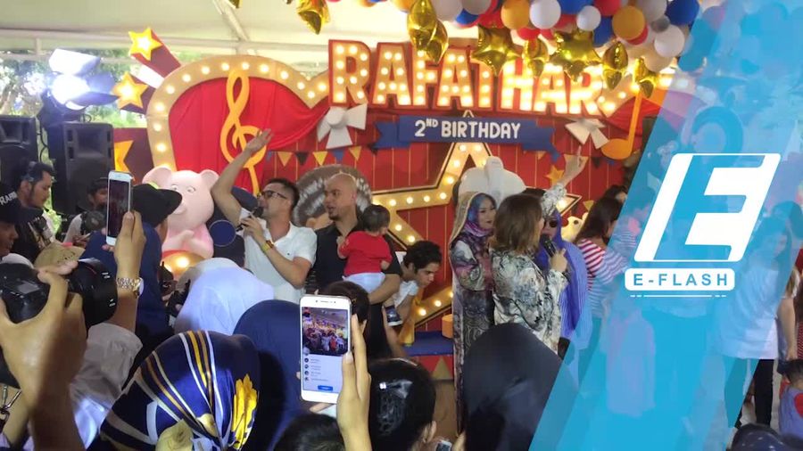 Rayakan Ultah Rafathar yang Kedua, Ayu Ting-Ting Nggak Datang? 