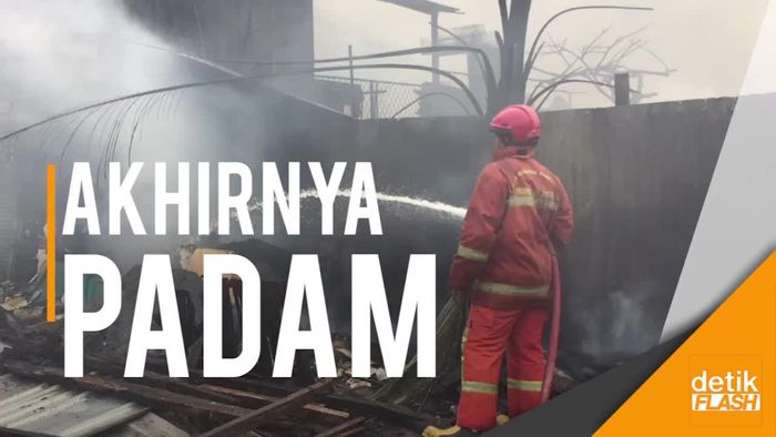 3 Jam Kebakaran di Klender Akhirnya Padam