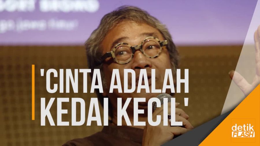 Terhanyut... Saat Butet Kartaredjasa Bacakan Puisi Tentang Cinta