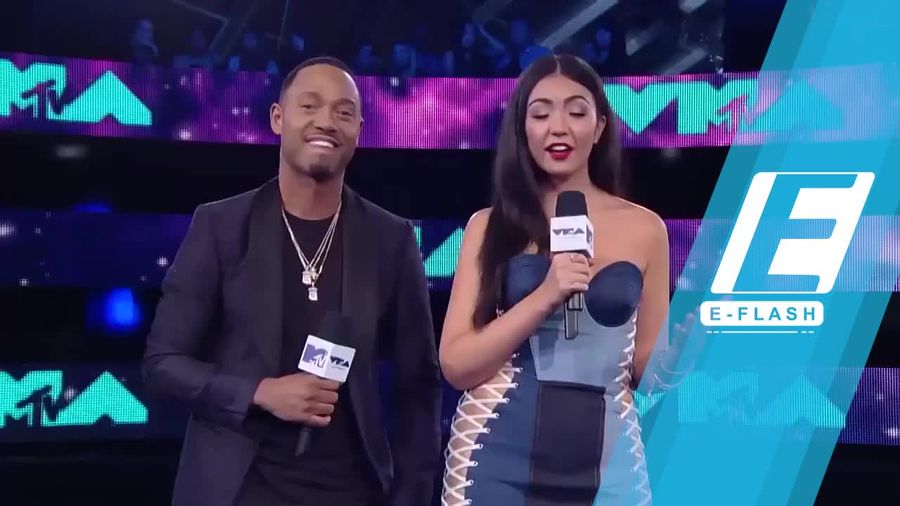 Para Selebriti Ini Bawa Keluarga dan Pasangan di MTV VMA 2017