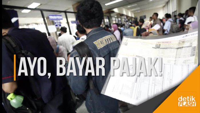Lautan Manusia Tumpah Ruah di Kantor Samsat Jakarta Timur