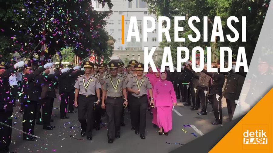 Kapolda Metro Jaya Promosikan 5 Anggota Berprestasi