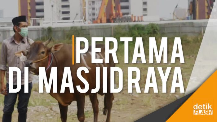Penyembelihan Kurban Perdana di Masjid Raya Jakarta