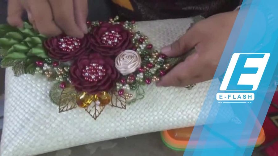 Wih! Tas Pandan Kain Perca Diminati Pembeli dari Luar Negeri