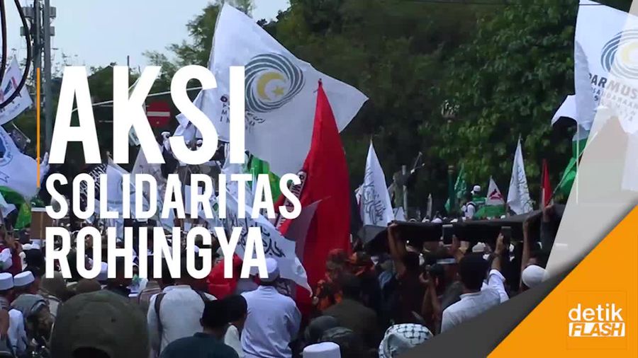 Melihat Keseruan Aksi Demo di Kedubes Myamar