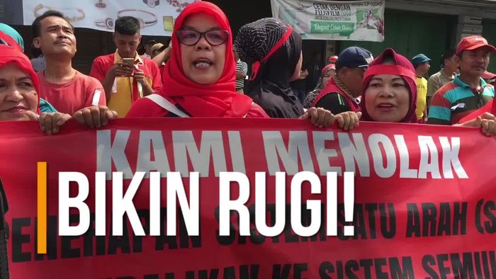 Curhat Warga Soal Jalan Satu Arah di Depok