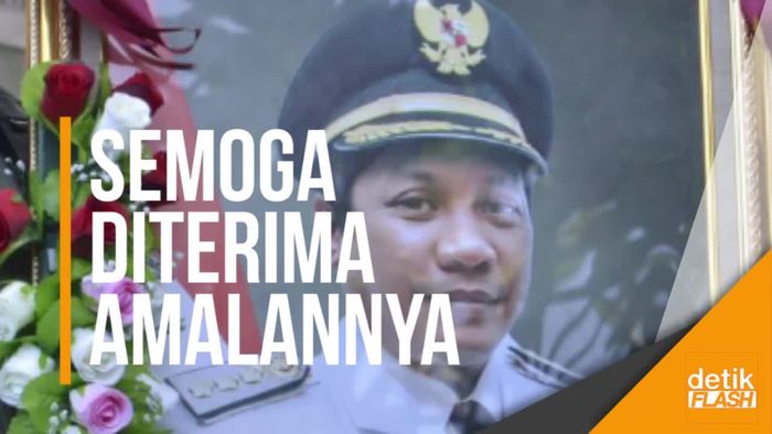 Ribuan Warga Antar Jenazah Wali Kota Pekalongan ke Pemakaman