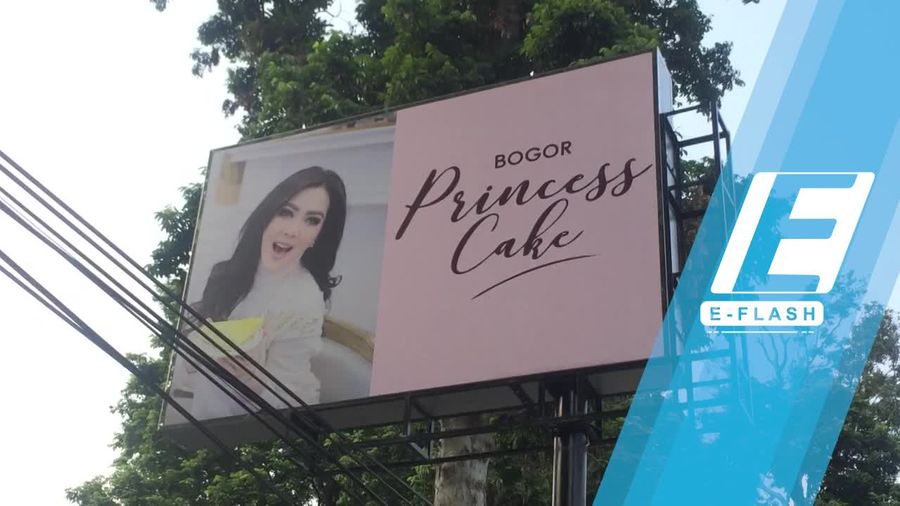 Siapa Mau Naik Helikopter Bareng Syahrini?