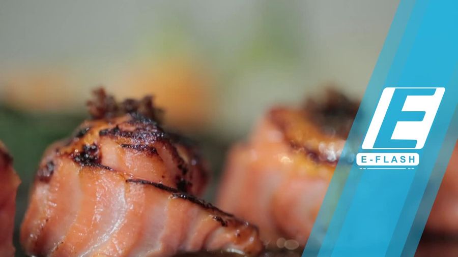 Yuk, Bikin Sendiri: Salmon Lava dengan Sambal Roa!