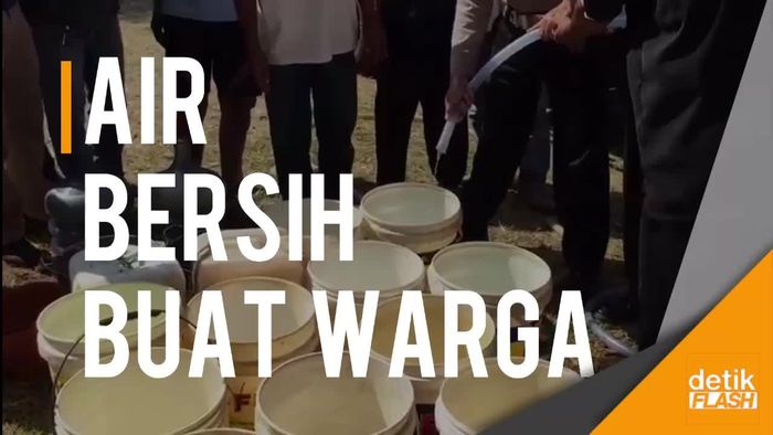 Polantas Cianjur Rayakan Hari Jadi Bareng Warga Korban Kekeringan