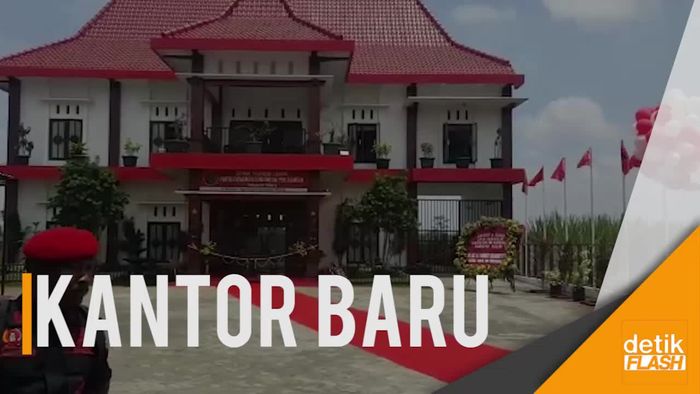 Megawati Resmikan Markas DPC PDIP Kab. Malang