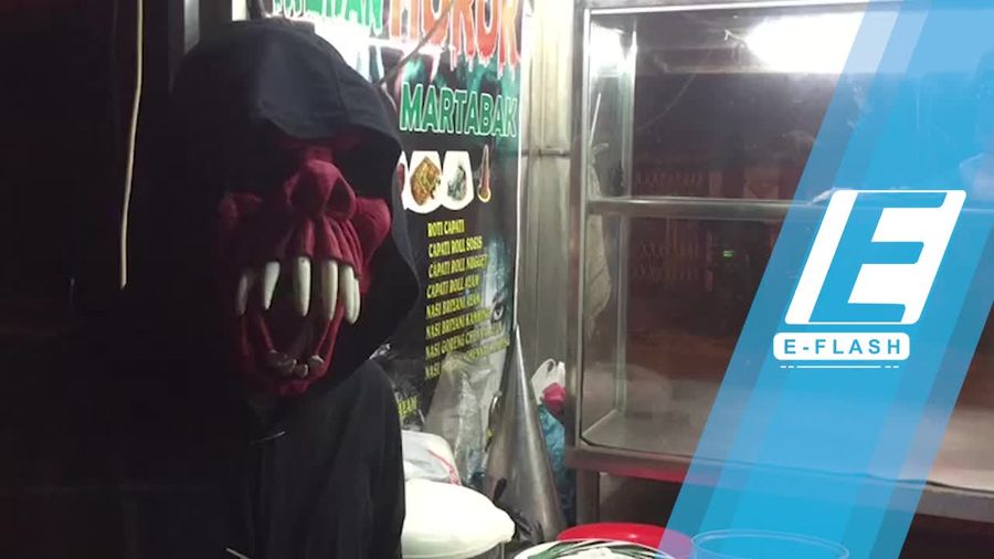 Hati-hati! Beli Martabak di Sini Dilayani Hantu