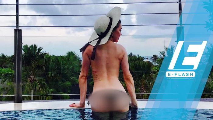 Heboh! Amber Heard Telanjang Dada di Bali