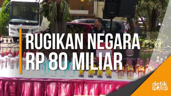 Petugas Gagalkan Penyelundupan 5 Kontainer Miras Ilegal Singapura