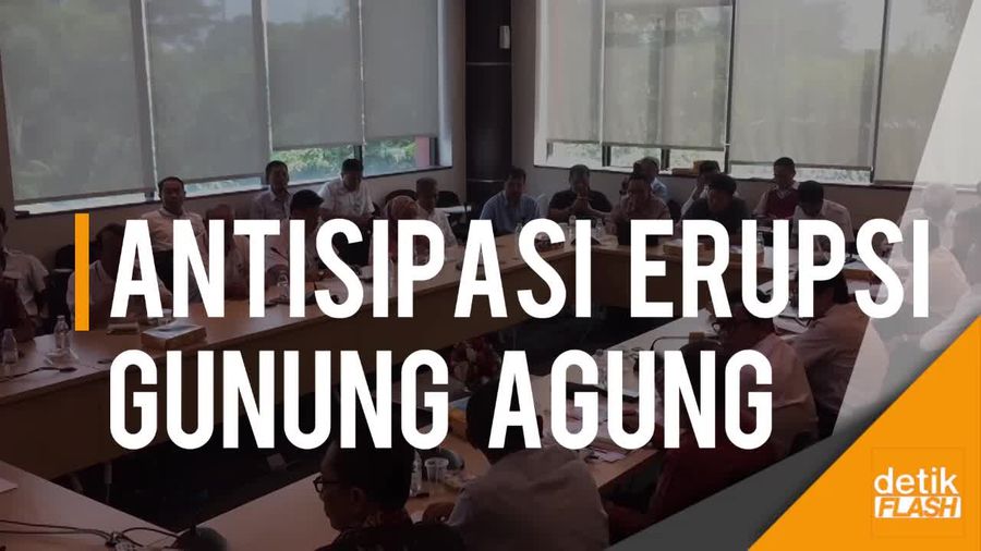 Kemenhub Cs akan Alihkan Penerbangan Jika Gunung Agung Meletus