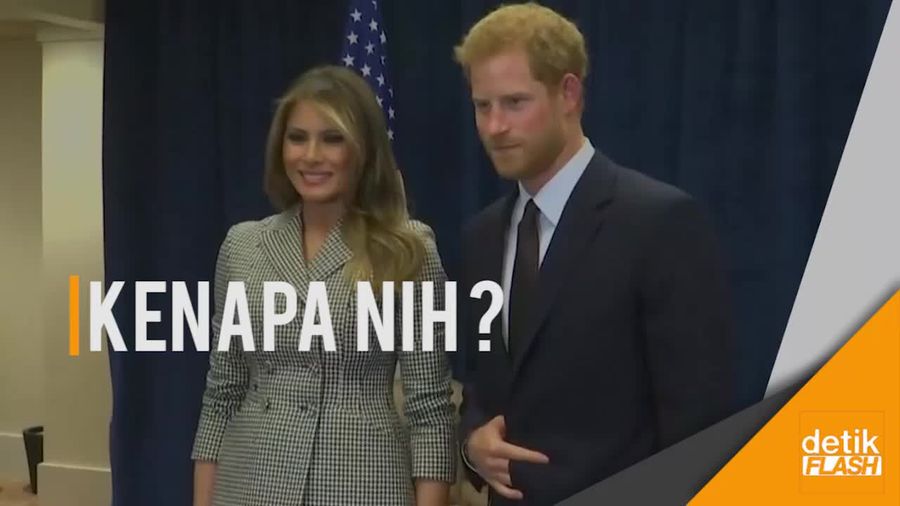 Pose Metal Ala Pangeran Harry 