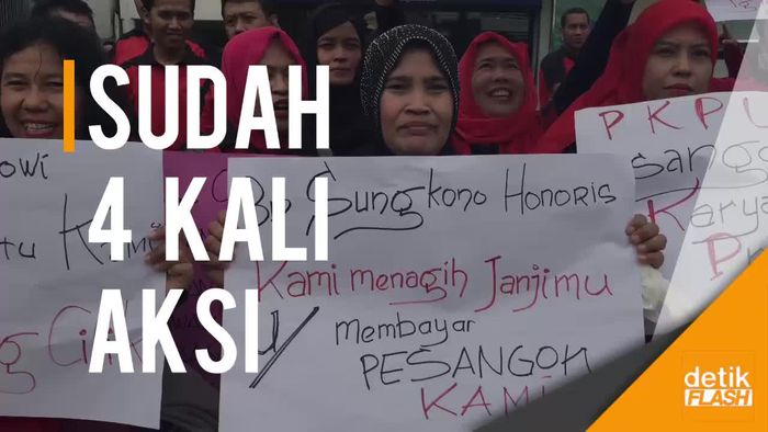 Eks Karyawan 7-Eleven Demo Tuntut Hak