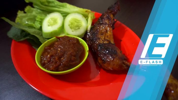 Melahap Ayam Bakar Balibul yang Populer